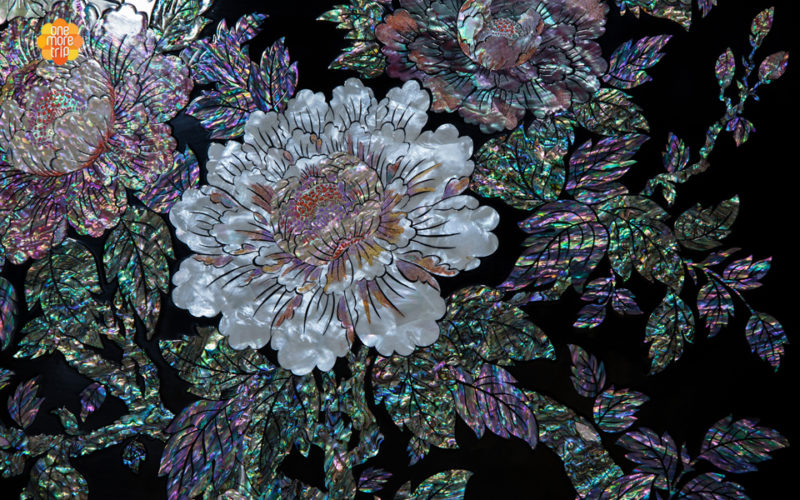 mother of pearl flower patterns