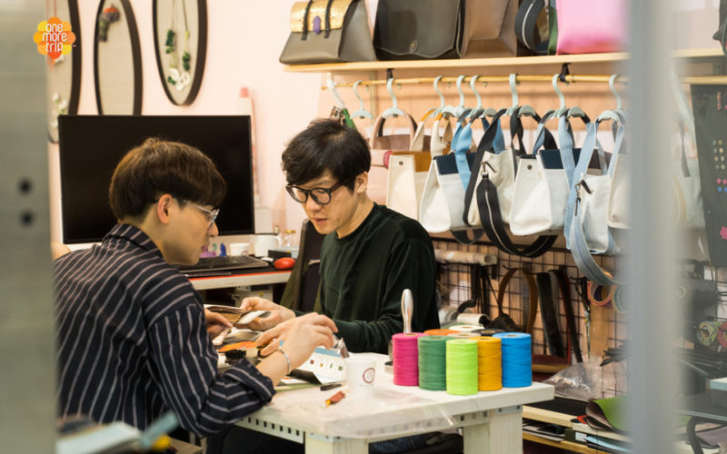 leather workshop bags