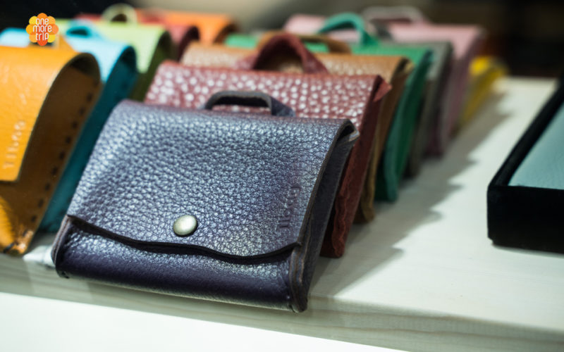 many leather wallets
